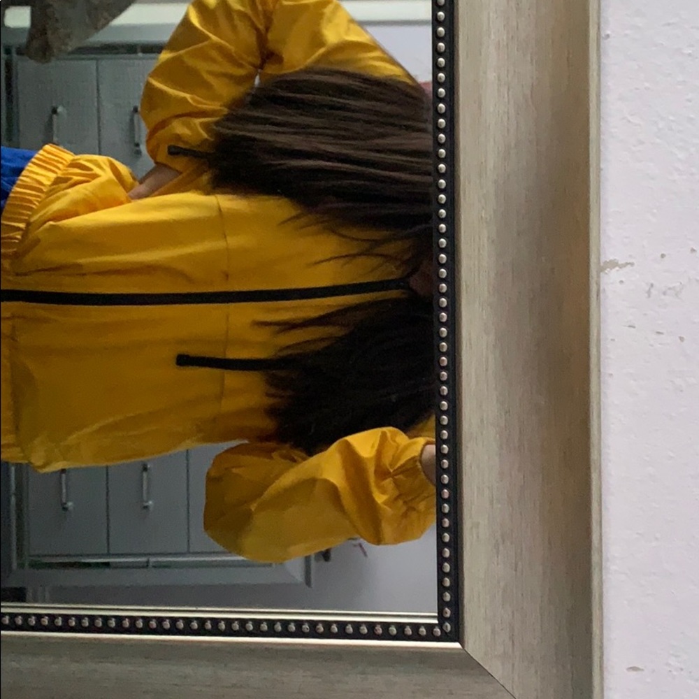 FOREVER 21 WINDBREAKER